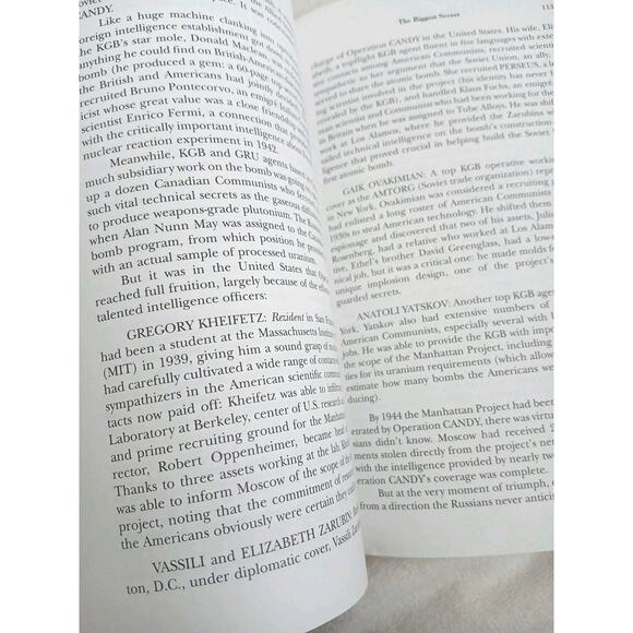 Espionage: The Greatest Spy Operations of the Twentieth Century Ernest Volkman - Picture 11 of 16